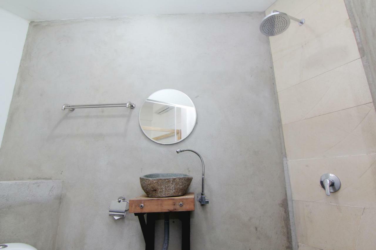 Neo Moritz Homestay Бандунг Экстерьер фото